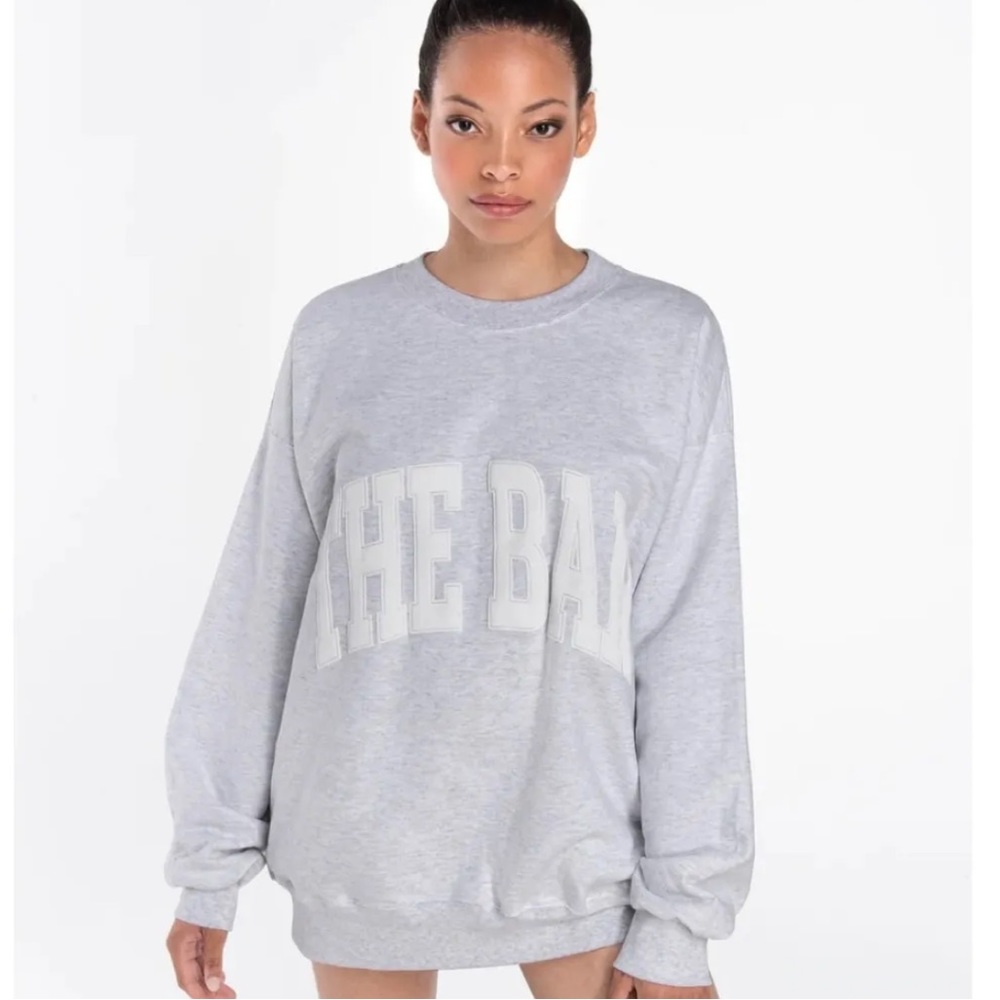 The bar - grey sweatshirt size m